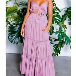 Elegant Lavender Maxi Dress